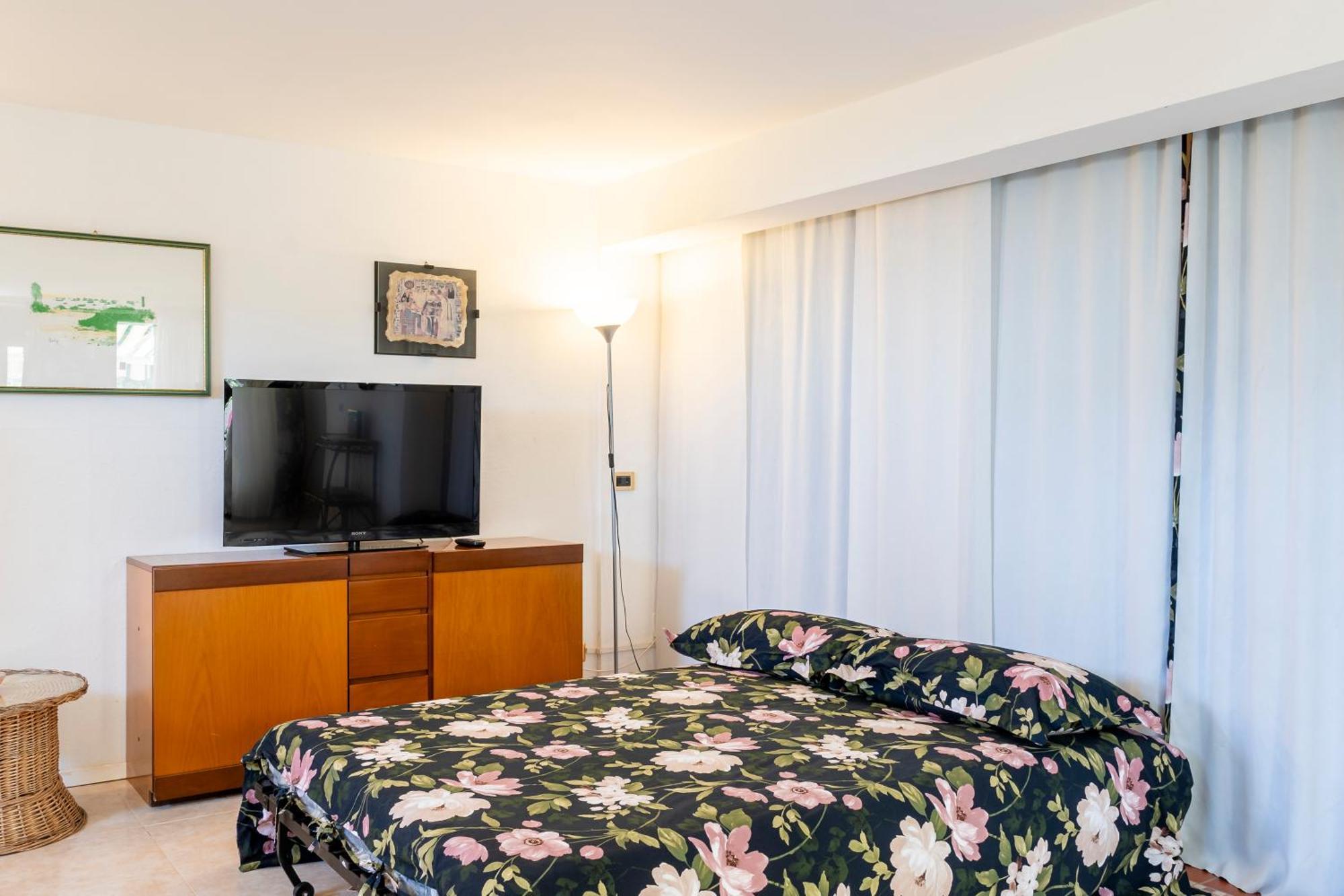 Tra Mare E Bosco Nella Splendida Quercianella Villa Room photo